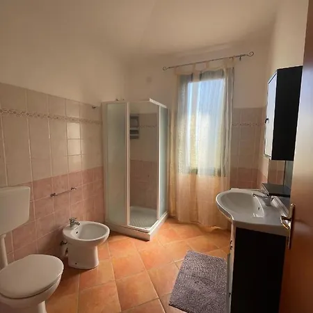 Domus De Goene Loceri