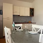Domus De Goene בית חווה Loceri