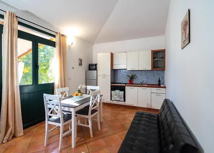 Domus De Goene Alloggio per agriturismo Loceri