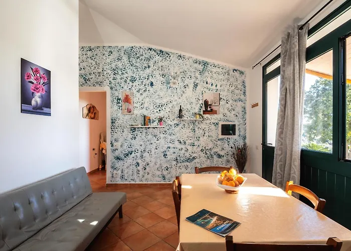 Domus De Goene Loceri